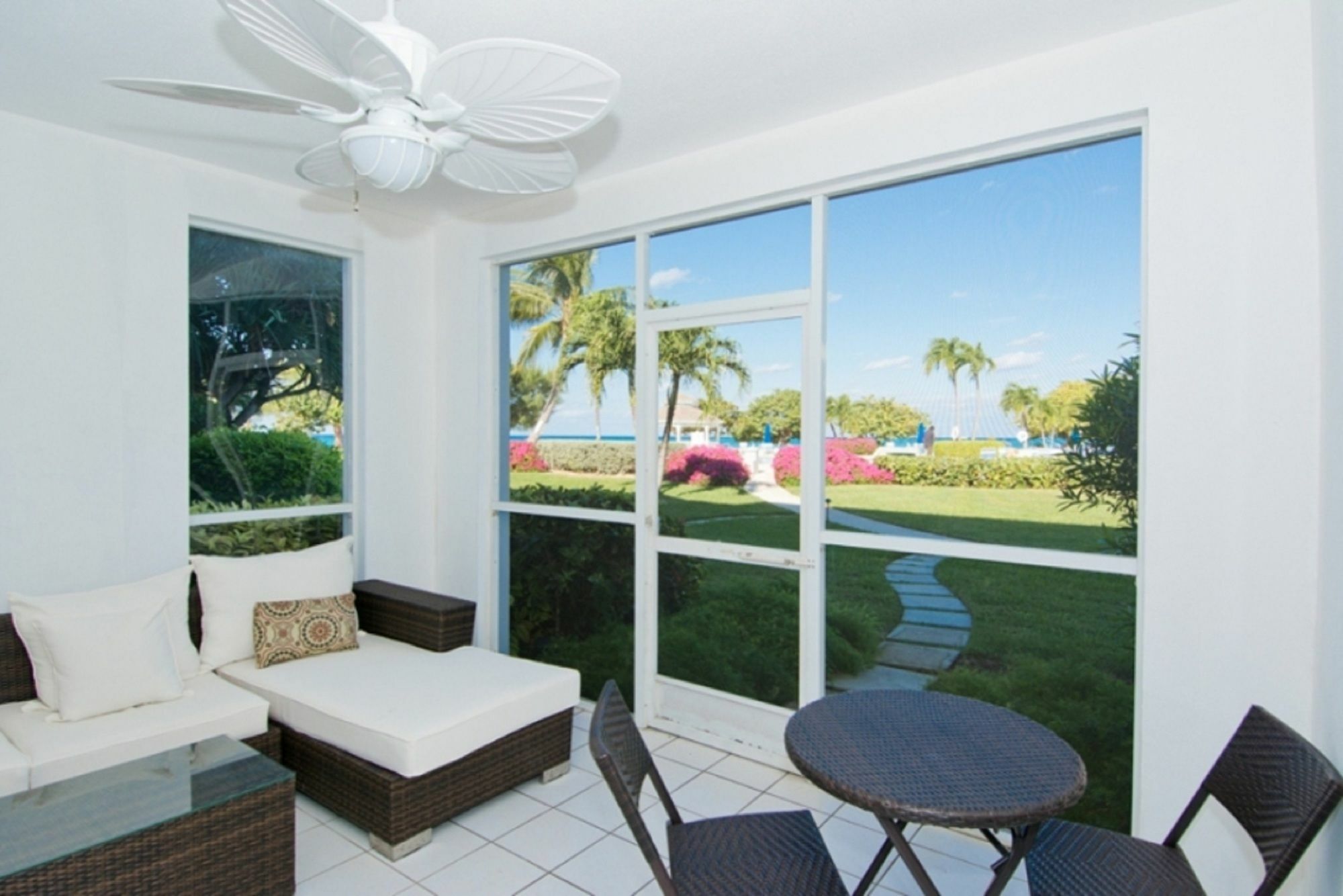 Grandview Condominiums George Town Kültér fotó